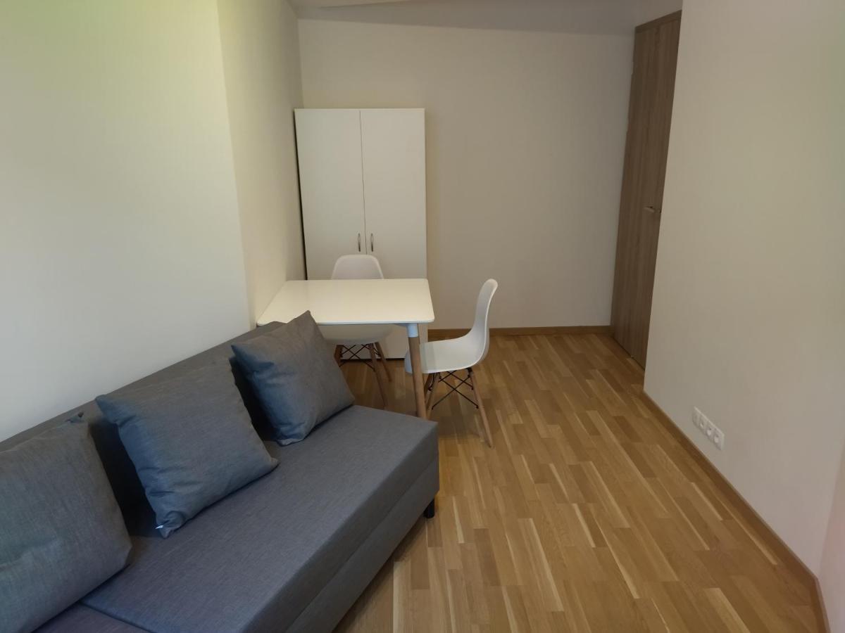 Brand New One Bedroom Apartment #54 In Brand New Building With Free Parking Prague Exterior photo